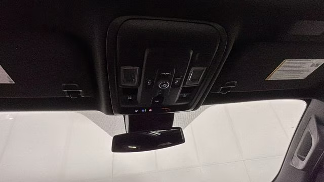 2025 Summit White GMC Yukon Denali 4X4 SUV