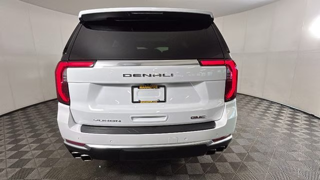 2025 Summit White GMC Yukon Denali 4X4 SUV