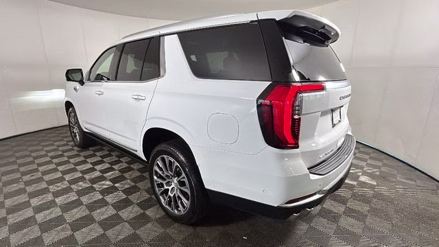 2025 Summit White GMC Yukon Denali 4X4 SUV