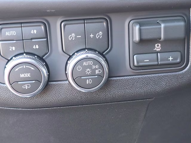 2026 Midnight Pine GMC Yukon AT4 Ultimate 4X4 SUV
