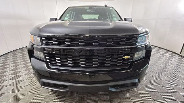 2020 Black Chevrolet Silverado 1500 Custom 4X4 Truck
