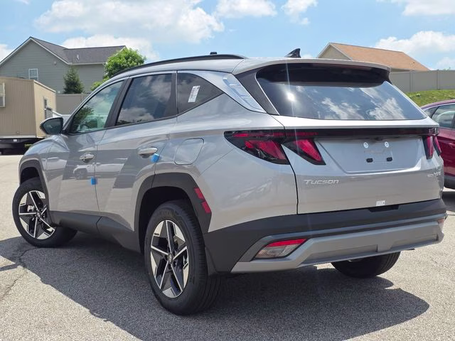 2026 Shimmering Silver Hyundai Tucson Hybrid SEL AWD SUV