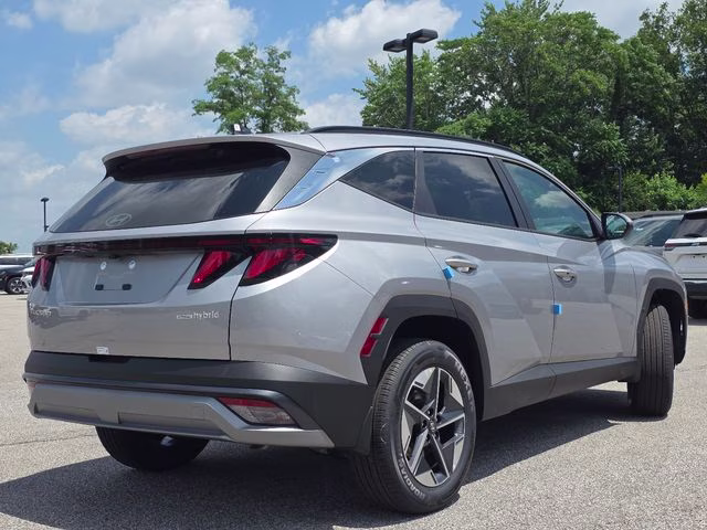 2026 Shimmering Silver Hyundai Tucson Hybrid SEL AWD SUV