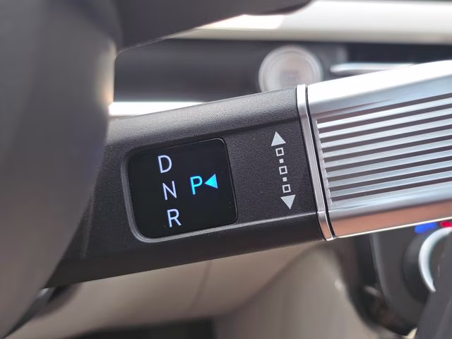 2026 Shimmering Silver Hyundai Tucson Hybrid SEL AWD SUV