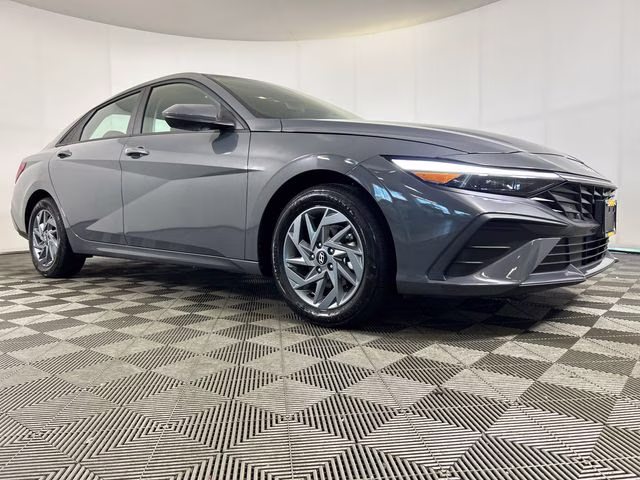 2024 Ecotronic Gray Hyundai Elantra SEL FWD Sedan