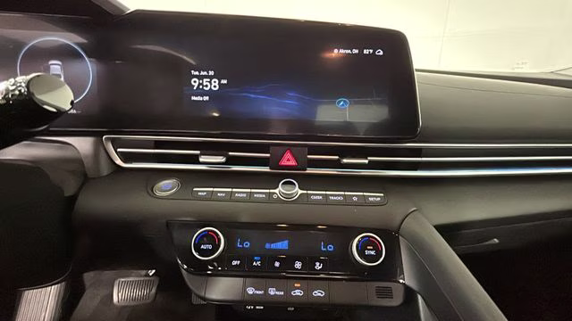 2024 Ecotronic Gray Hyundai Elantra SEL FWD Sedan