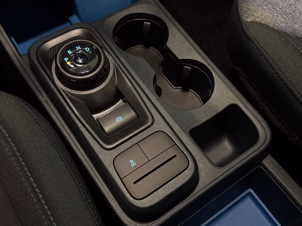 2026 Velocity Blue Ford Maverick XLT FWD Truck