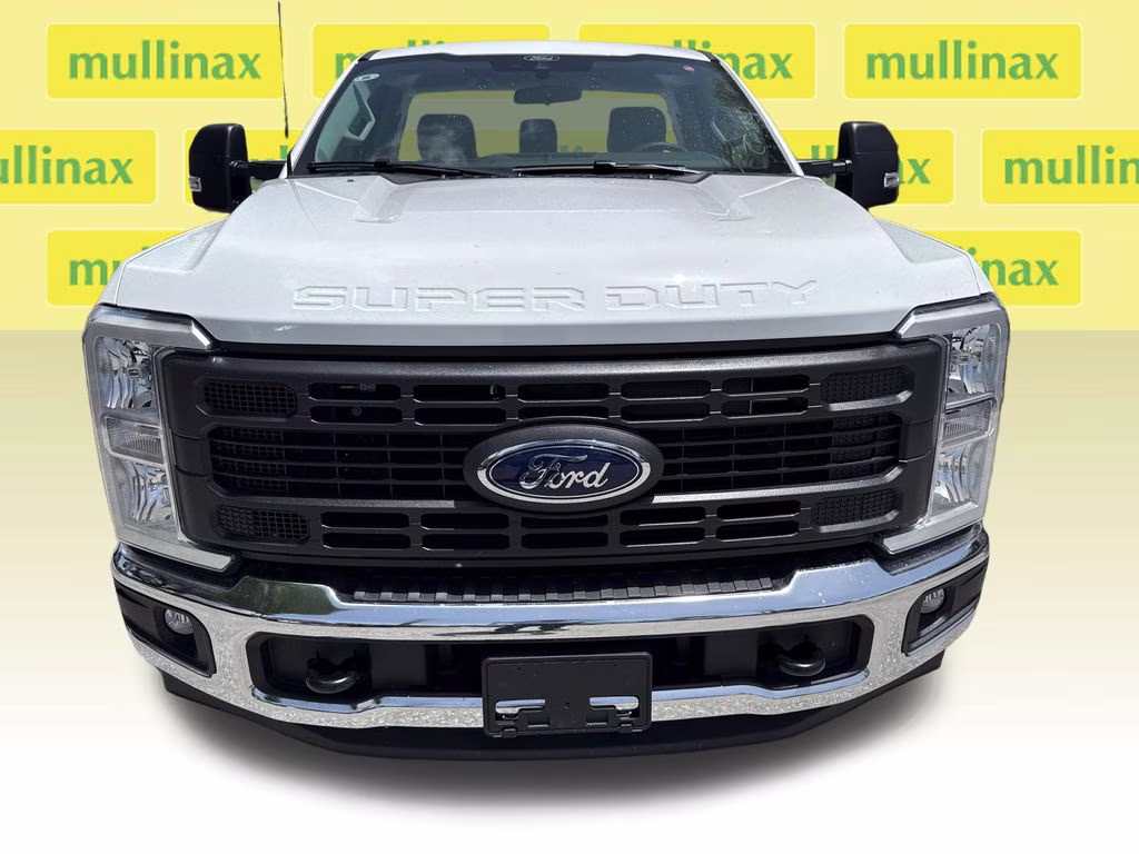 2026 Oxford White Ford Super Duty F-250 SRW XL RWD Truck