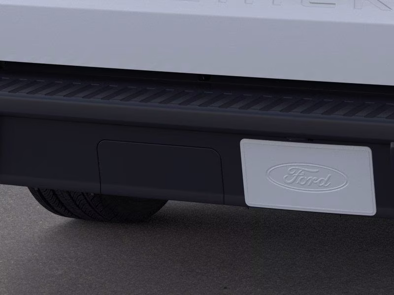 2026 Space White Metallic Ford Maverick XL FWD Truck