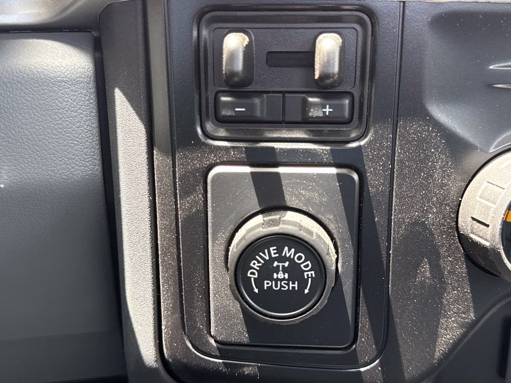 2026 Oxford White Ford Super Duty F-250 SRW XL RWD Truck