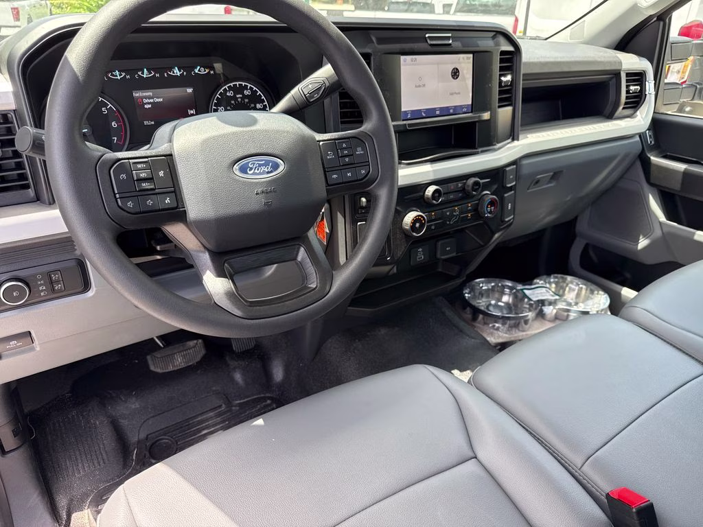 2026 Oxford White Ford Super Duty F-250 SRW XL RWD Truck