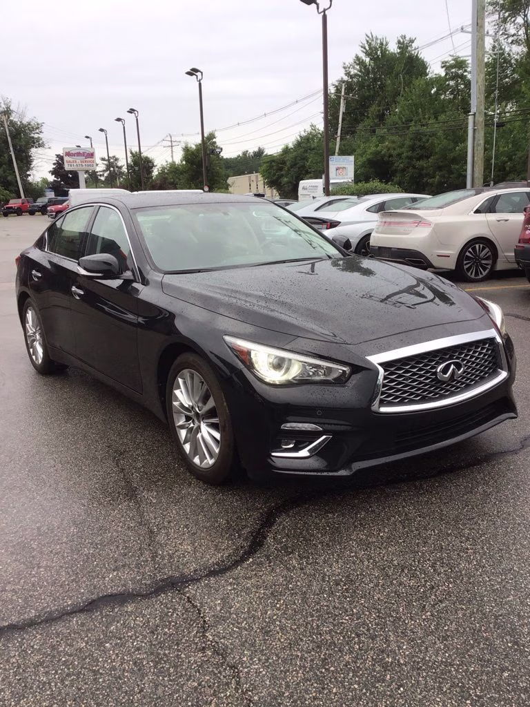 2021 White INFINITI Q50 3.0t LUXE AWD Sedan