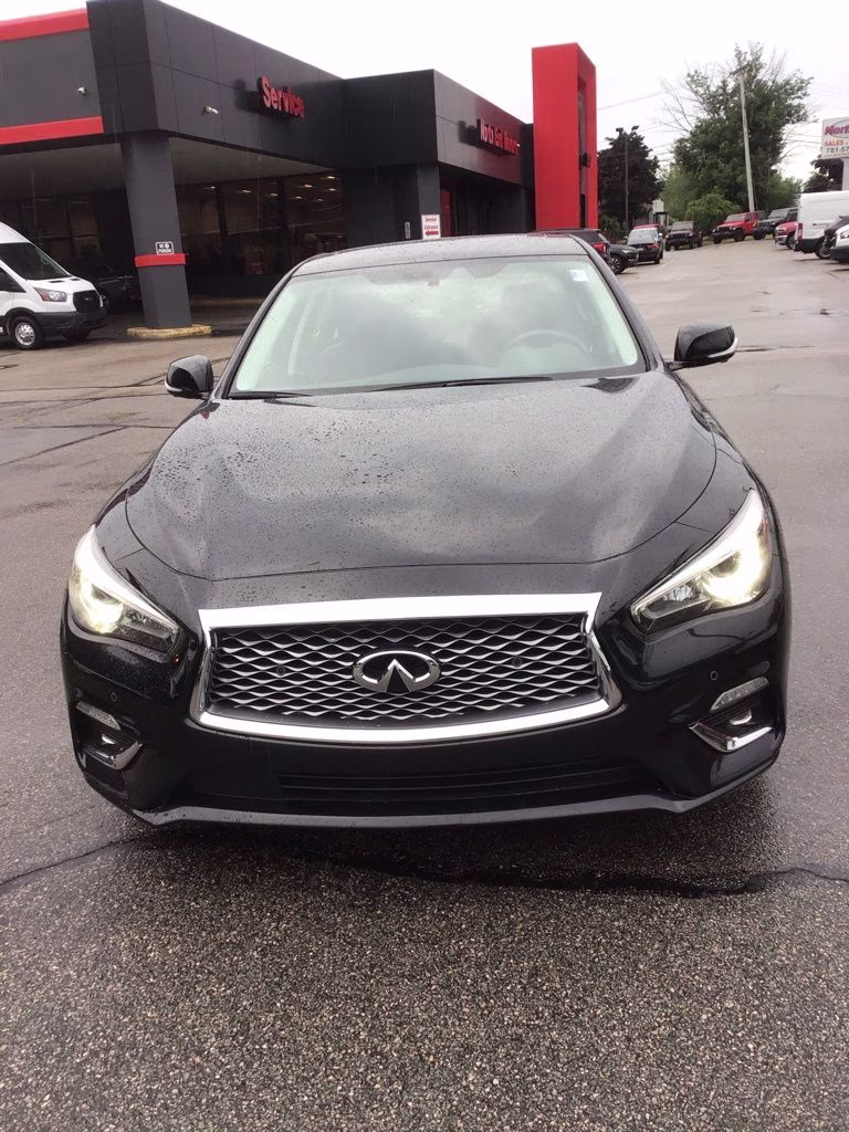 2021 White INFINITI Q50 3.0t LUXE AWD Sedan