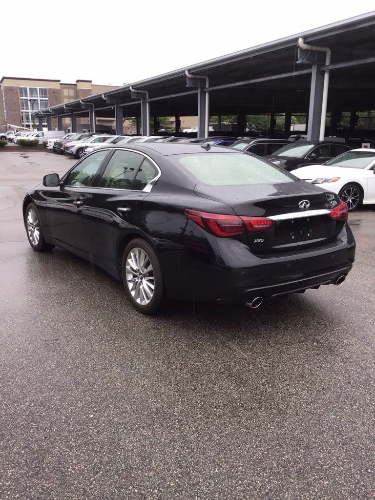 2021 White INFINITI Q50 3.0t LUXE AWD Sedan