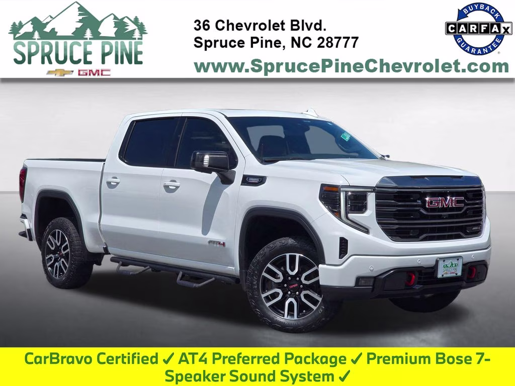 2023 Summit White GMC Sierra 1500 AT4 4X4 Truck