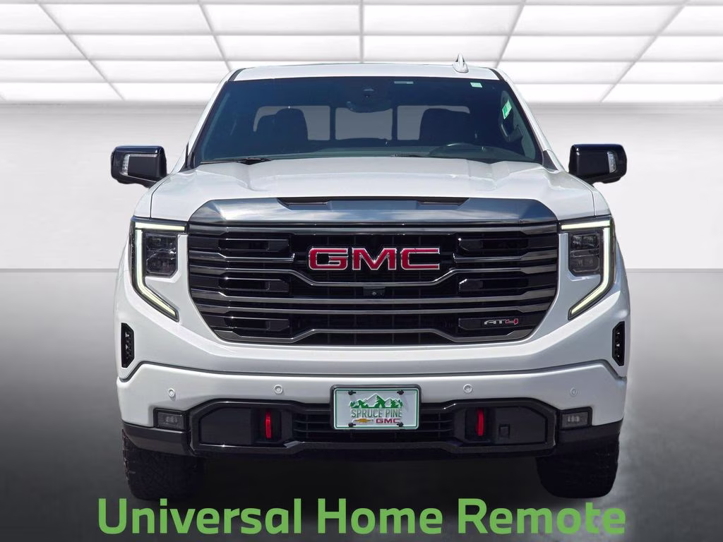 2023 Summit White GMC Sierra 1500 AT4 4X4 Truck