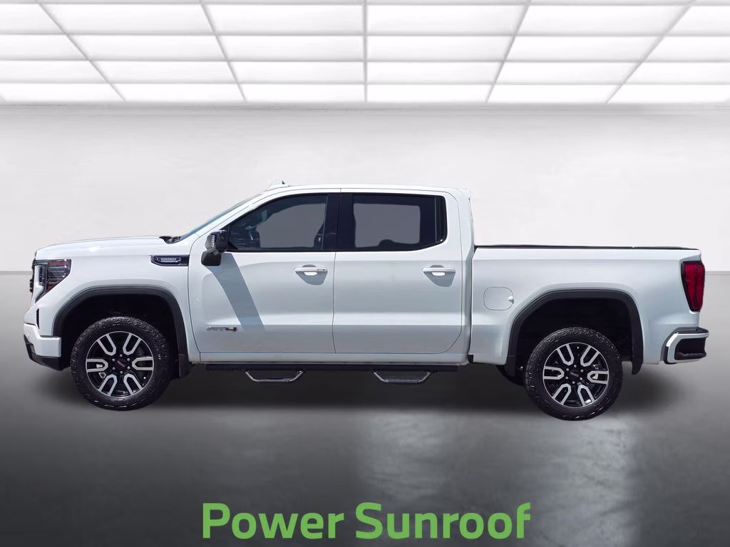 2023 Summit White GMC Sierra 1500 AT4 4X4 Truck