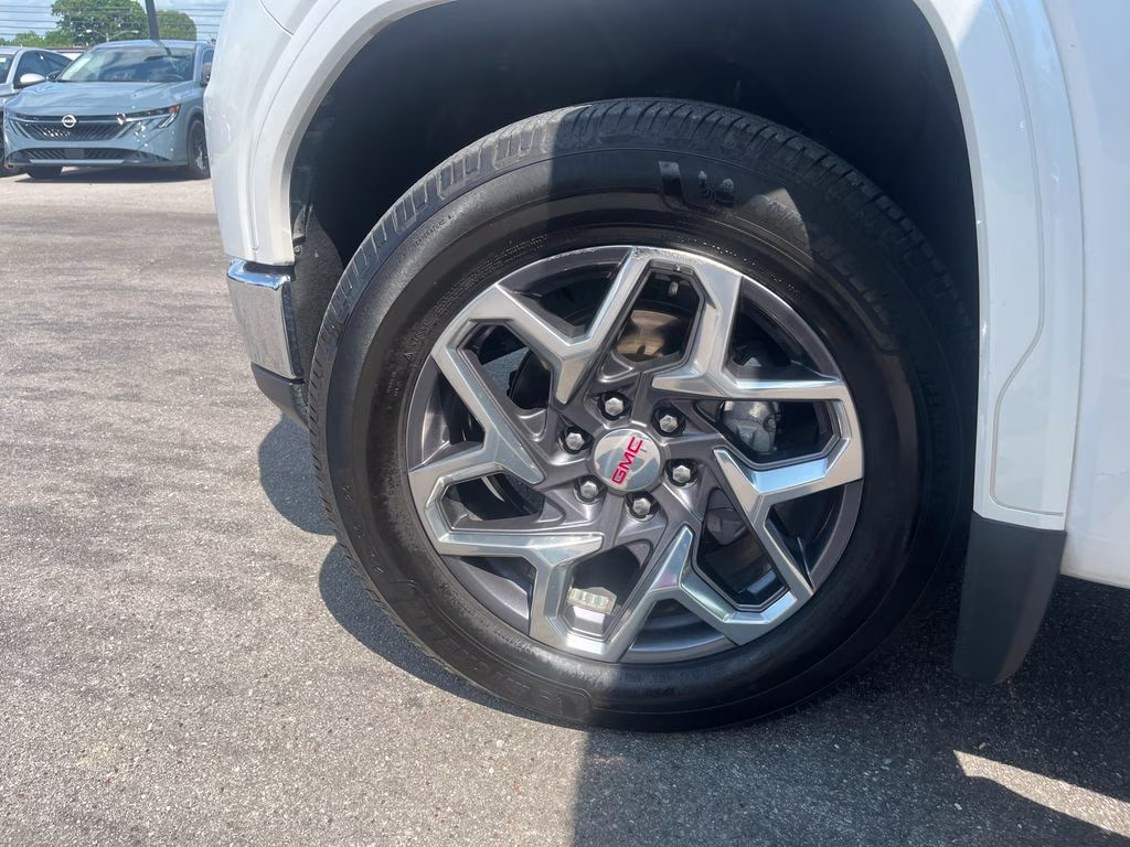 2022 White Frost Tricoat GMC Sierra 1500 SLT 4X4 Truck