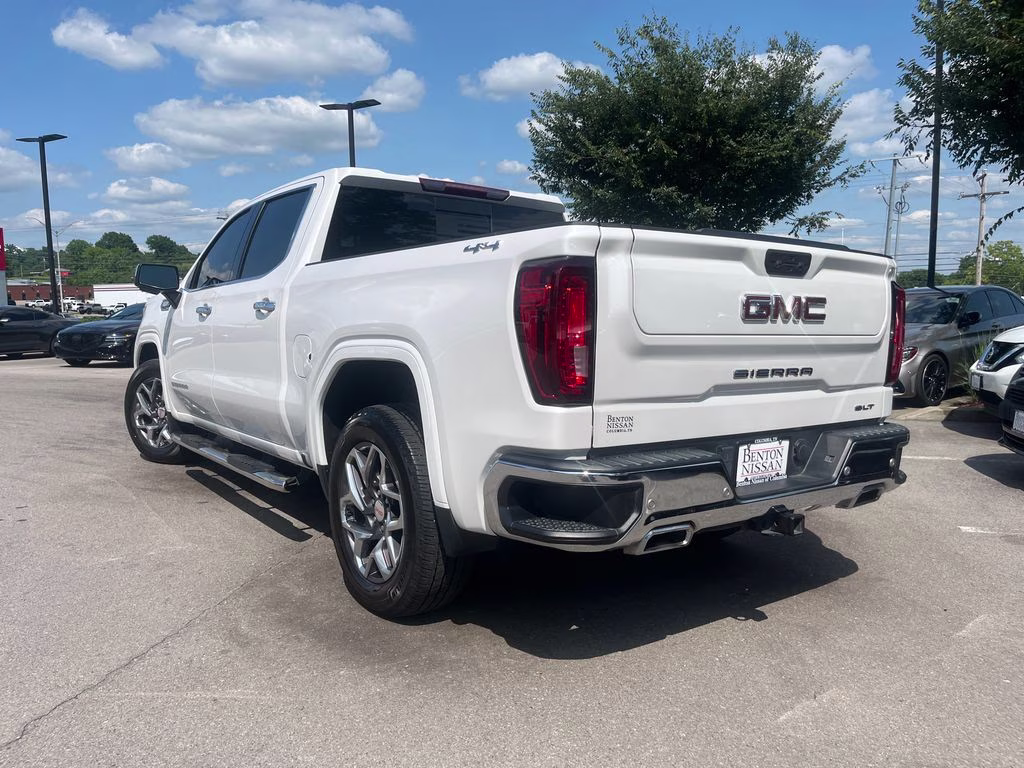 2022 White Frost Tricoat GMC Sierra 1500 SLT 4X4 Truck