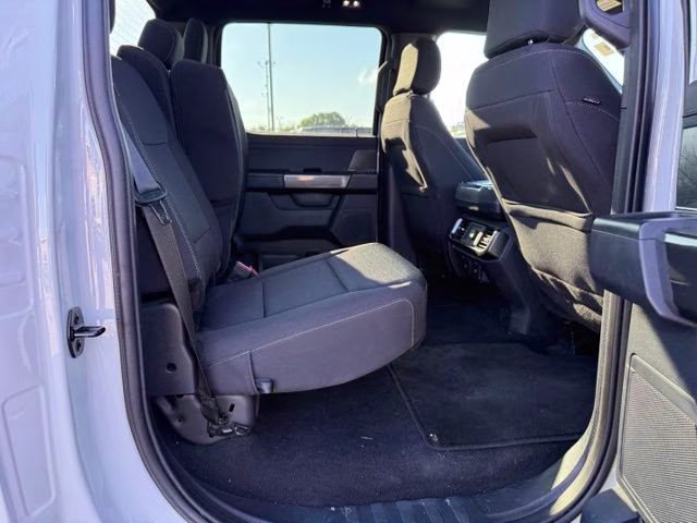 2023 Avalanche Gray Ford F-150 XLT 4X4 Truck
