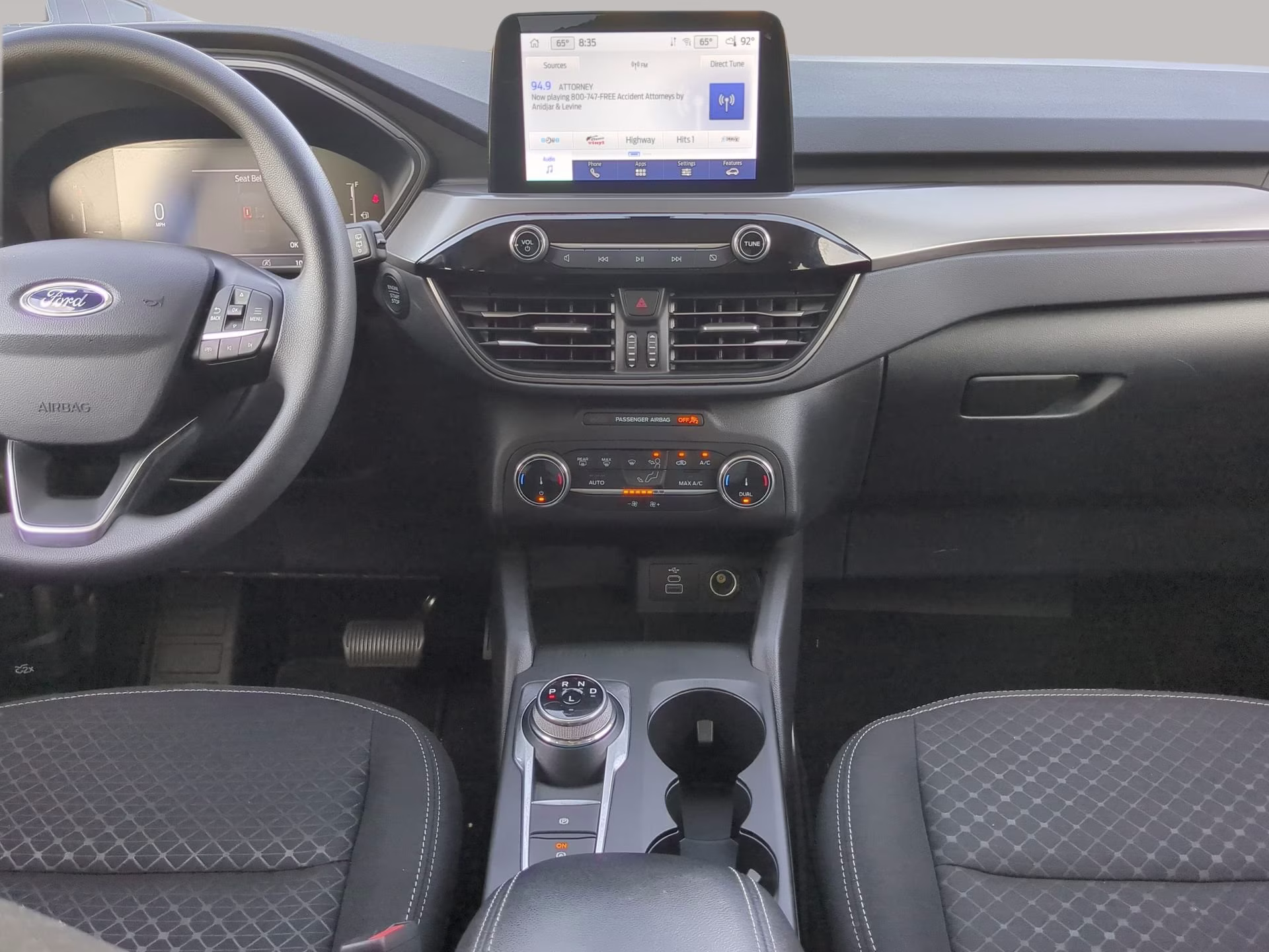 2025 Oxford White Ford Escape Active FWD SUV