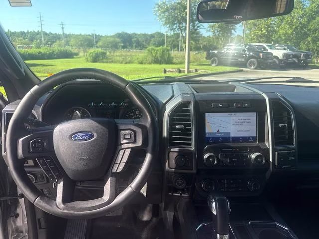 2019 Ingot Silver Metallic Ford F-150 XLT Crew Cab Pickup RWD Truck