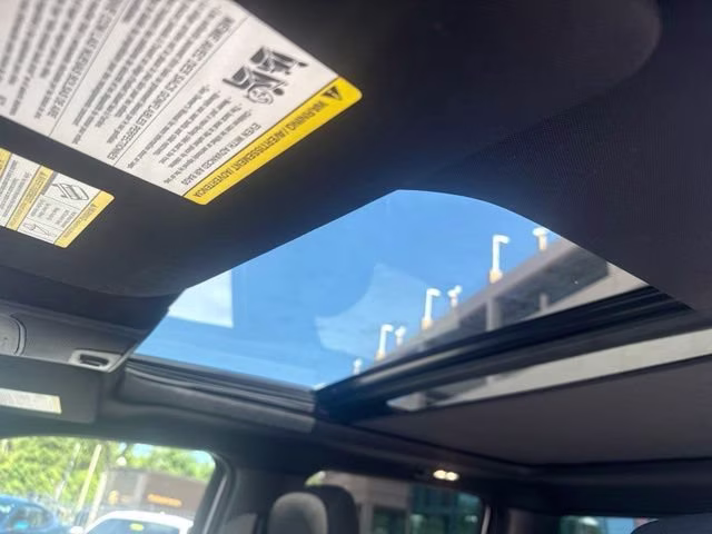 2019 Ingot Silver Metallic Ford F-150 XLT Crew Cab Pickup RWD Truck