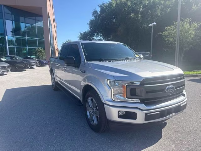 2019 Ingot Silver Metallic Ford F-150 XLT Crew Cab Pickup RWD Truck