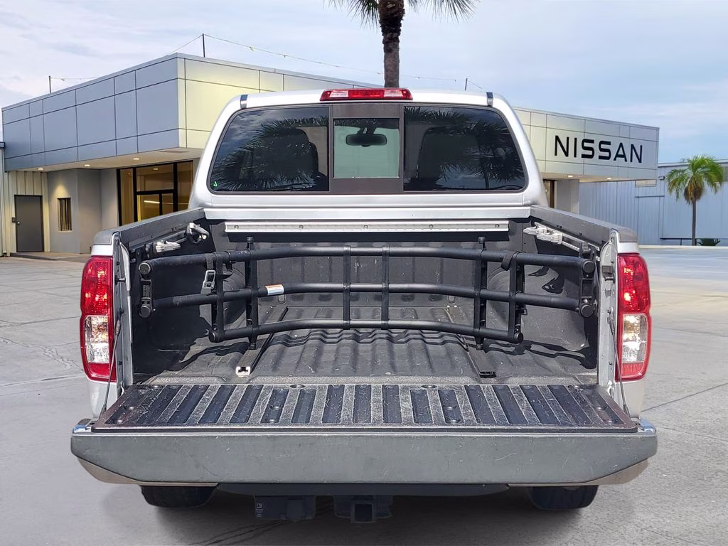 2020 Brilliant Silver Metallic Nissan Frontier SV RWD Truck