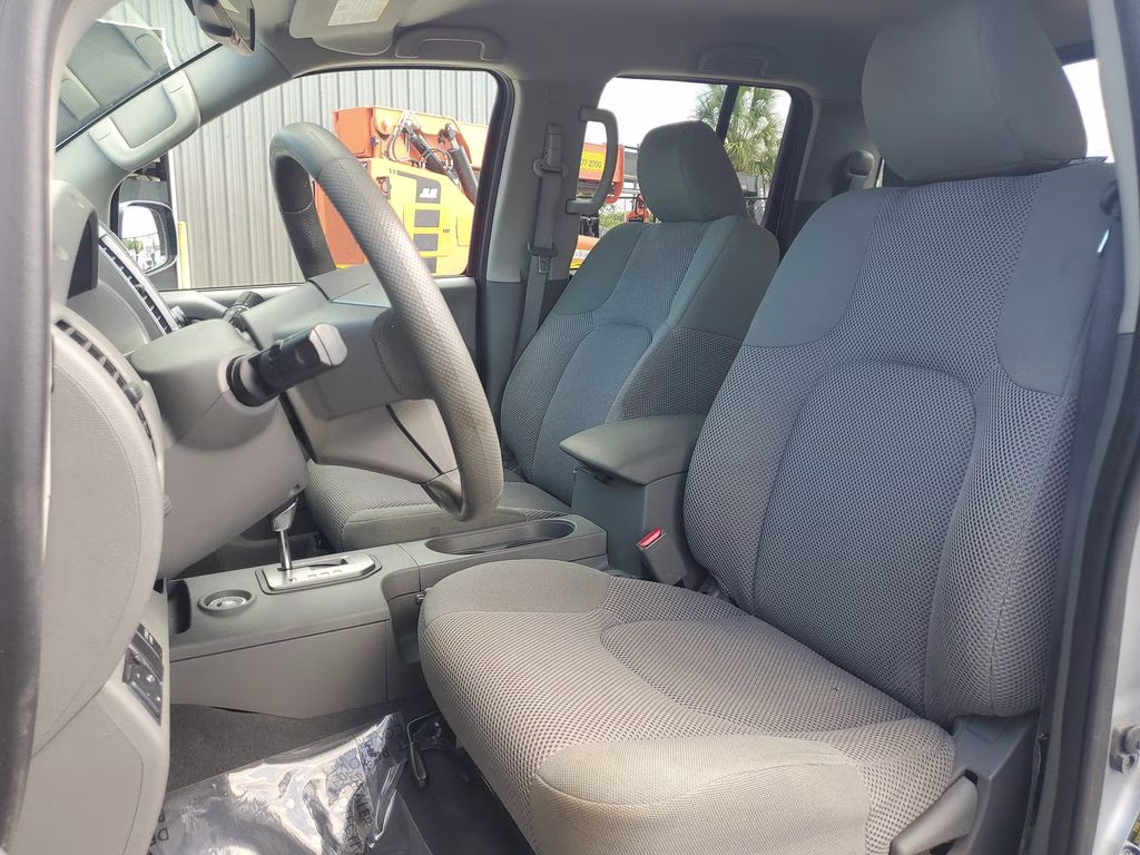 2020 Brilliant Silver Metallic Nissan Frontier SV RWD Truck