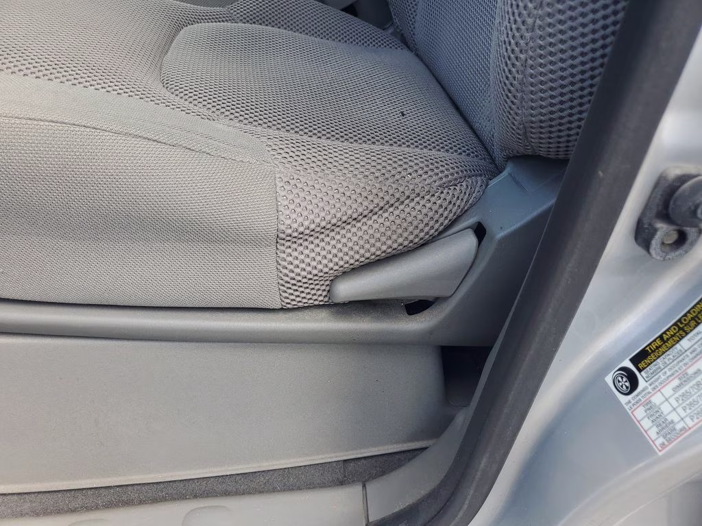 2020 Brilliant Silver Metallic Nissan Frontier SV RWD Truck