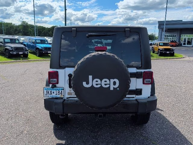 2018 Bright White Clearcoat Jeep Wrangler JK Willys Wheeler 4X4 SUV