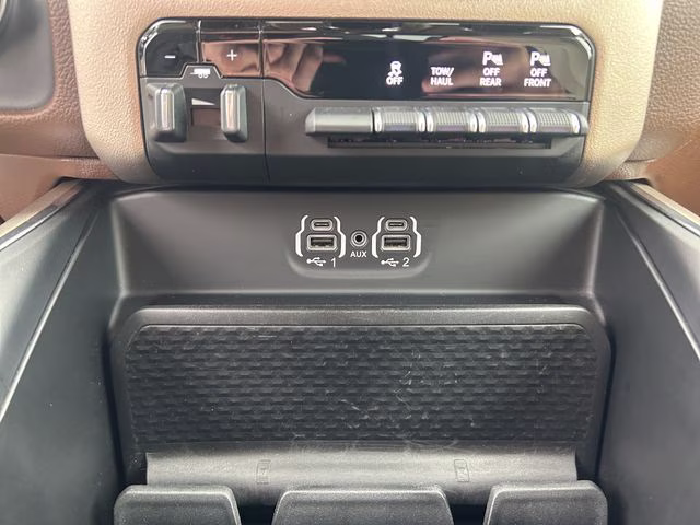2020 Patriot Blue Pearlcoat Ram 1500 Laramie 4X4 Truck