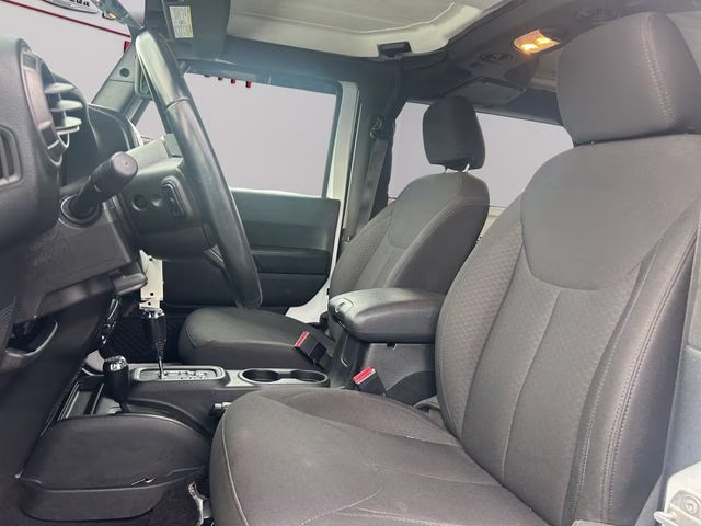 2018 Bright White Clearcoat Jeep Wrangler JK Willys Wheeler 4X4 SUV