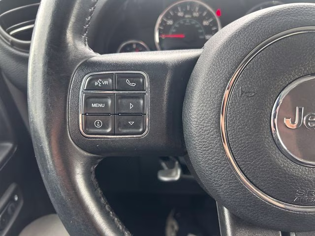 2018 Bright White Clearcoat Jeep Wrangler JK Willys Wheeler 4X4 SUV