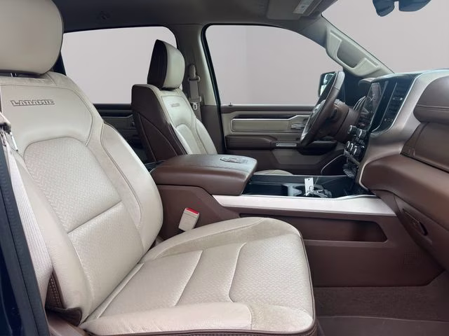 2020 Patriot Blue Pearlcoat Ram 1500 Laramie 4X4 Truck