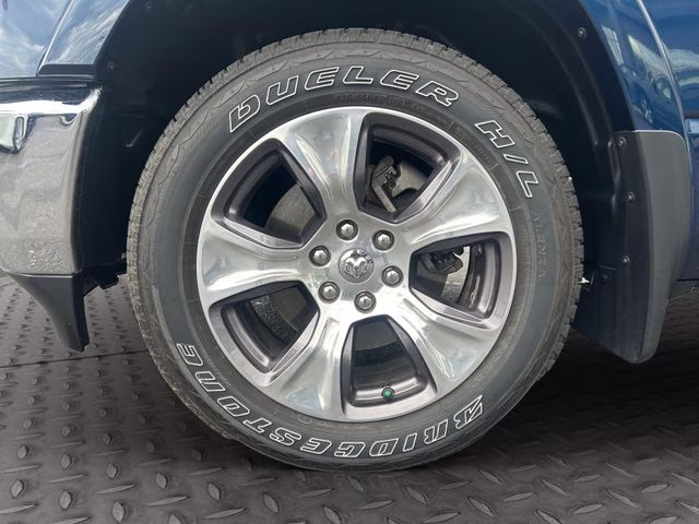 2020 Patriot Blue Pearlcoat Ram 1500 Laramie 4X4 Truck