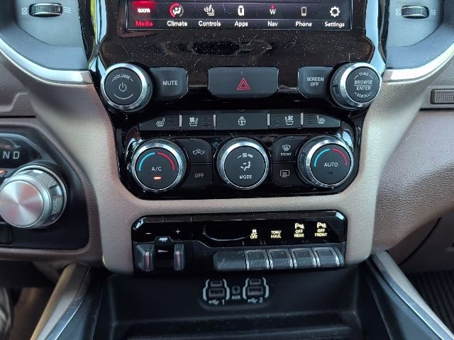 2020 Patriot Blue Pearlcoat Ram 1500 Laramie 4X4 Truck