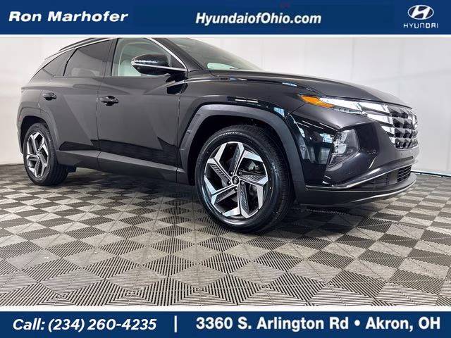 2023 Phantom Black Hyundai Tucson Limited FWD SUV