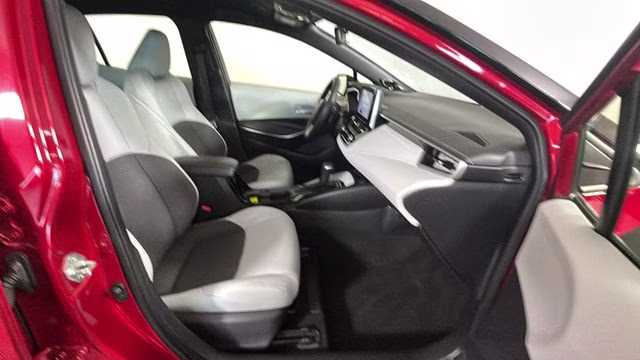 2024 Midnight Black Metallic Toyota Corolla Hatchback XSE FWD Hatchback