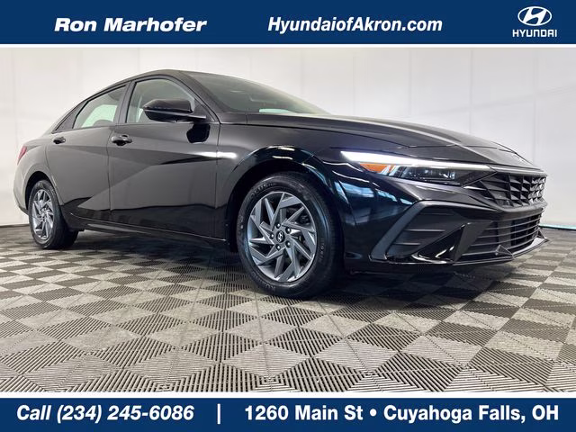 2024 Abyss Black Hyundai Elantra SEL FWD Sedan