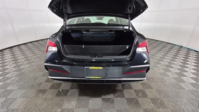 2024 Abyss Black Hyundai Elantra SEL FWD Sedan