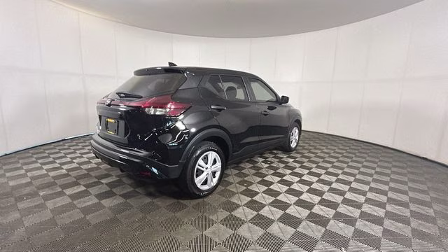 2025 Super Black Nissan Kicks Play S FWD SUV
