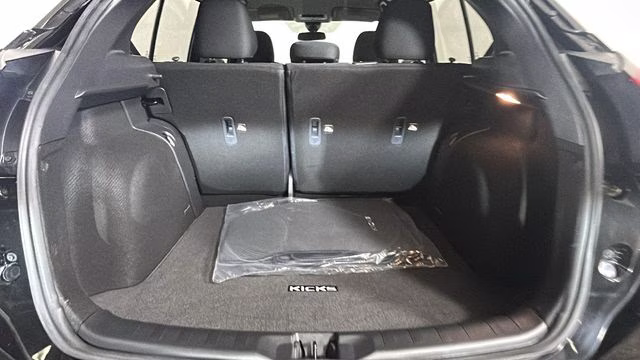 2025 Super Black Nissan Kicks Play S FWD SUV