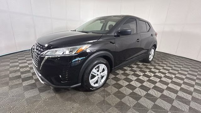 2025 Super Black Nissan Kicks Play S FWD SUV