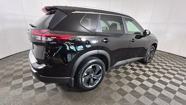 2024 Super Black Nissan Rogue SV AWD SUV