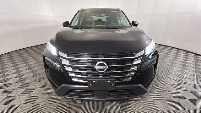 2024 Super Black Nissan Rogue SV AWD SUV