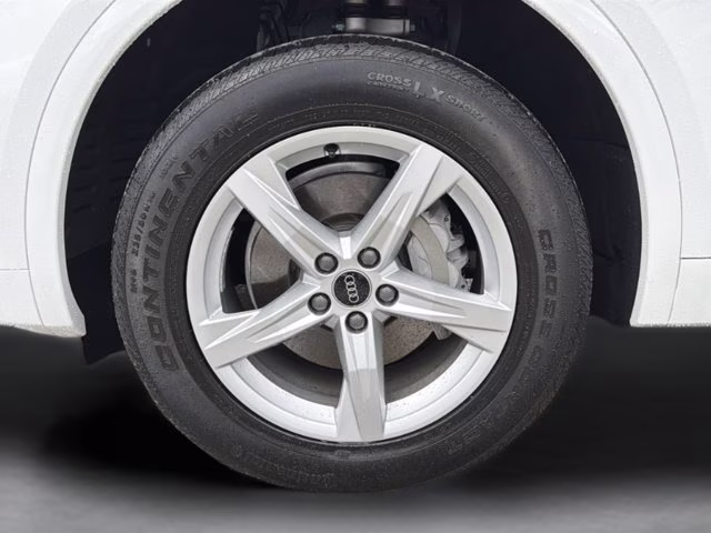 2024 Arkona White Audi Q5 40 Premium AWD SUV