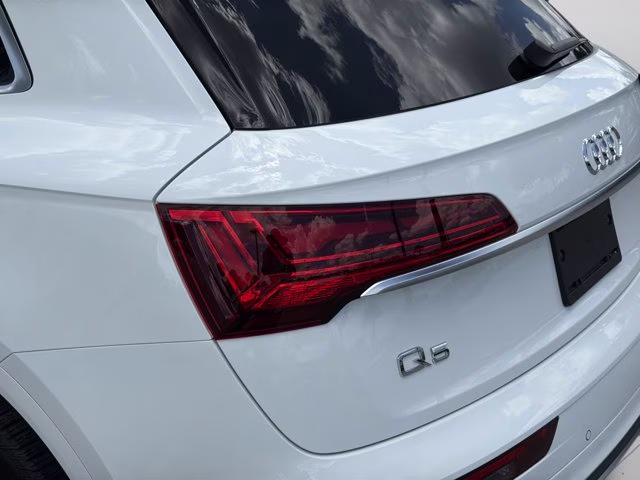 2024 Arkona White Audi Q5 40 Premium AWD SUV