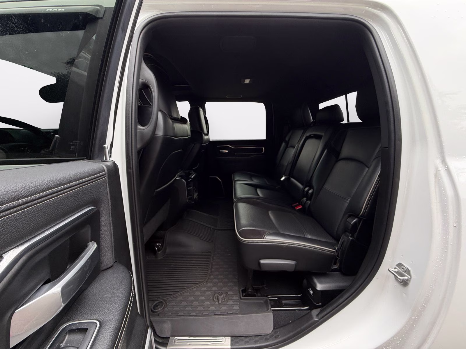2021 Bright White Clearcoat Ram 2500 Laramie 4X4 Truck